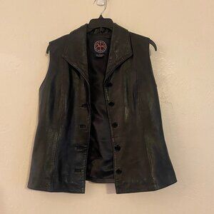 Vintage 100% leather Harold's vest. Fully lined with polyester Size S.